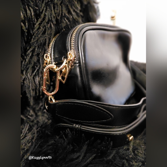 MMS Designer Studio Vegan Leather Crossbody Bag - Picture 2 of 7